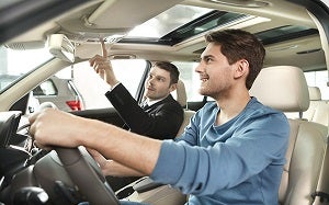 Schedule a test drive at Nissan Tehuacán in Tehuacán, Puebla, México.